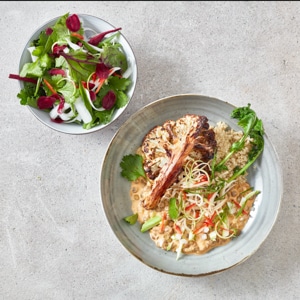 Red Curry med blomkål, linser og brokkoli rapini Red Curry med blomkål, linser og brokkoli rapini